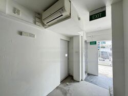 Toa Payoh Central (D12), Shop House #460450541